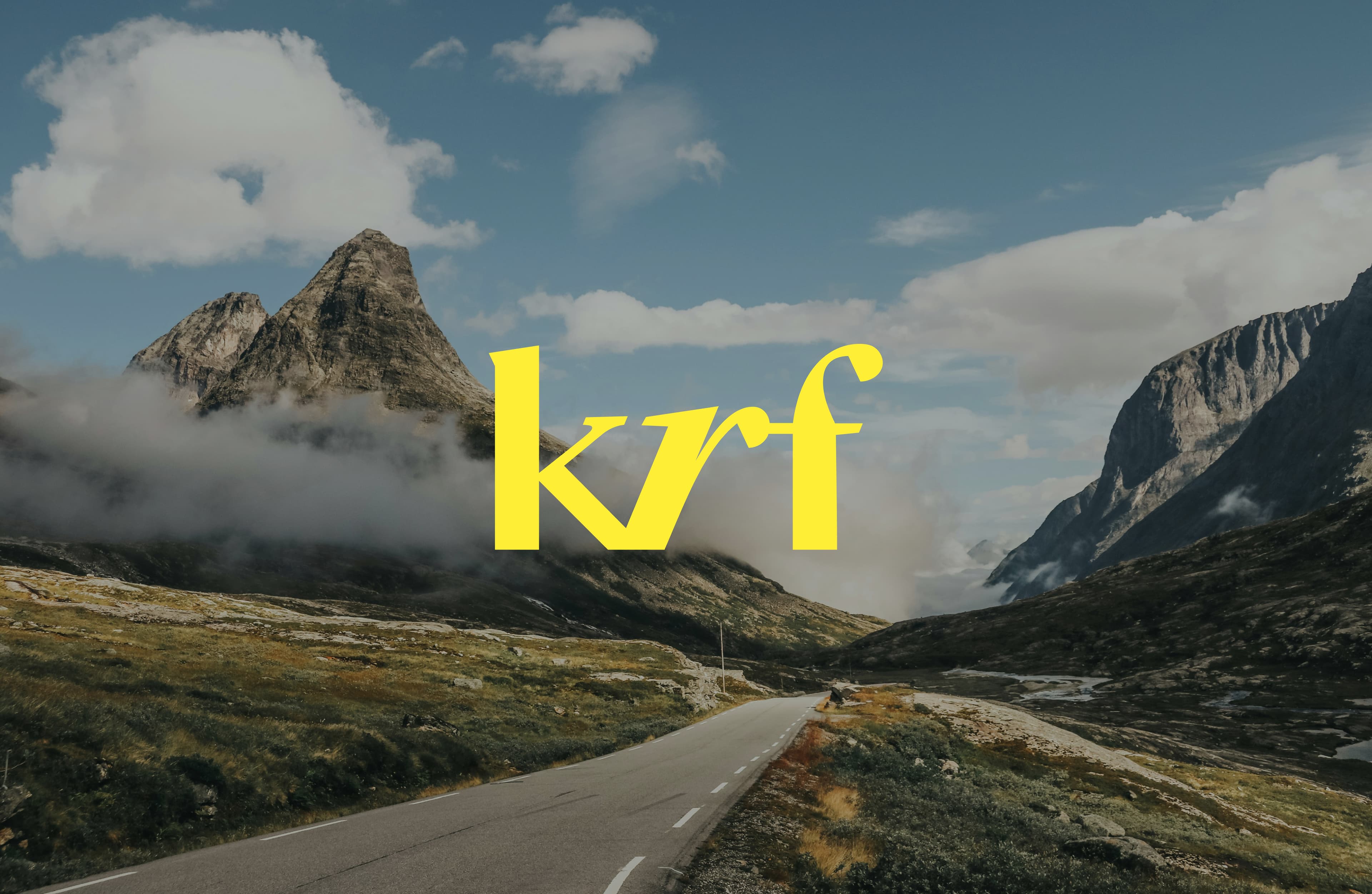 Kristelig Folkeparti-logo med et fjellandskap i bakgrunnen