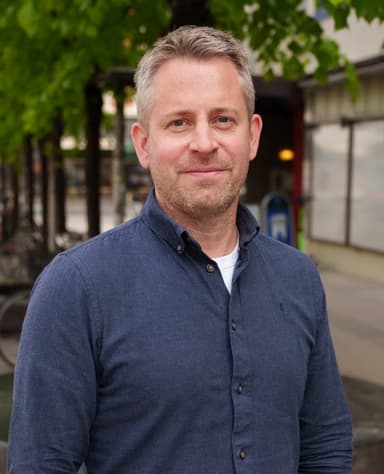 Knut Magnus Backer - Salgssjef Blank